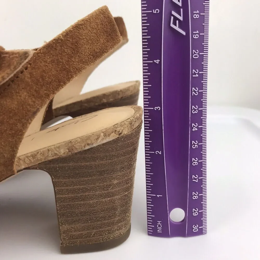 Clarks Cushion Plus Strappy Sandals Brown Suede 3